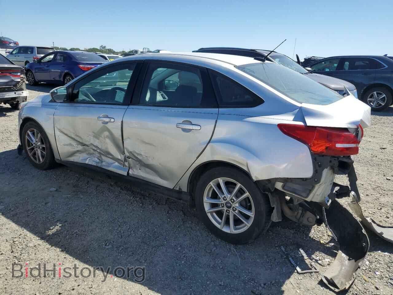 2016 FORD FOCUS - VIN: 1FADP3F2XGL363458 - Фото 2