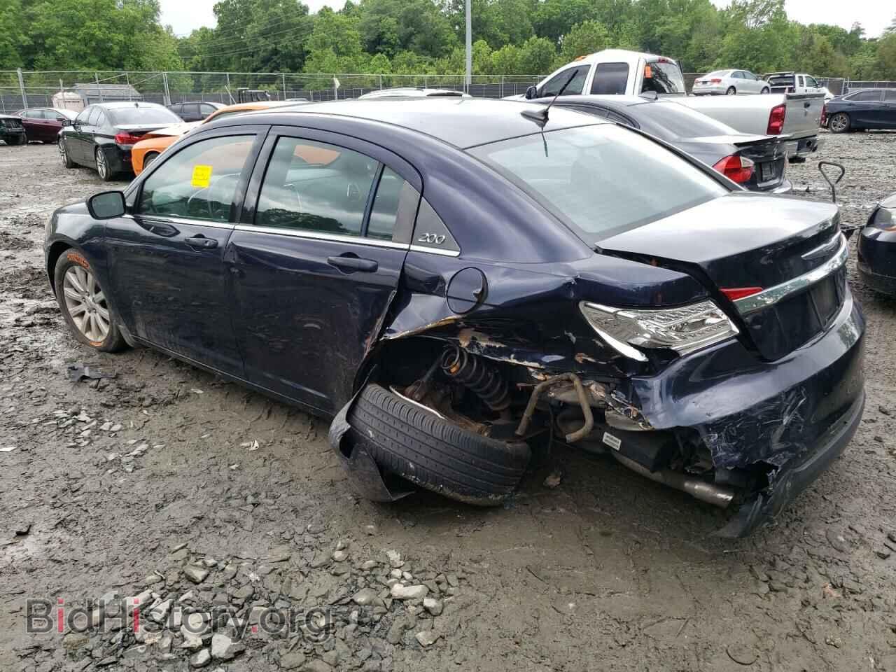 2011 CHRYSLER 200 - VIN: 1C3BC1FG3BN580896 - Фото 2