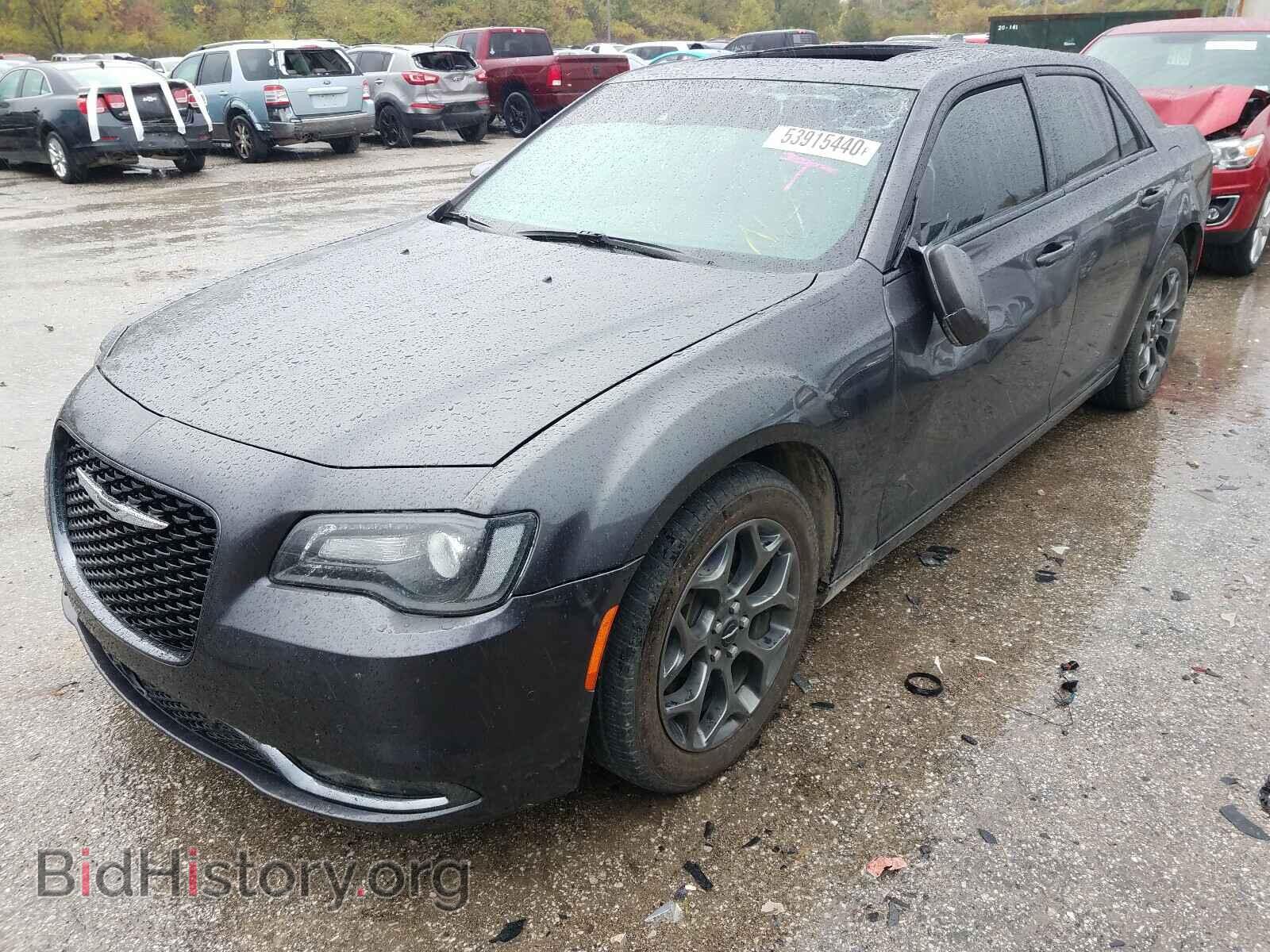 2018 CHRYSLER 300 - VIN: 2C3CCAGG3JH268085 - Фото 2