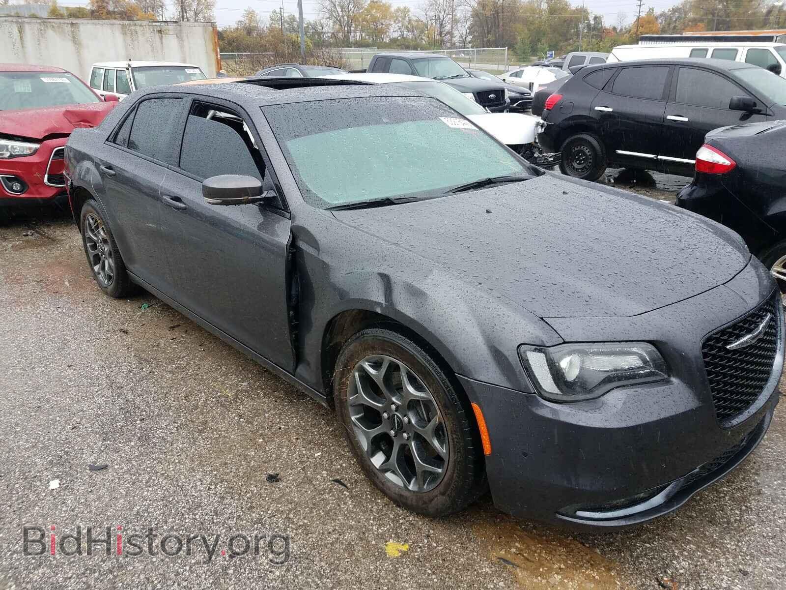 2018 CHRYSLER 300 - VIN: 2C3CCAGG3JH268085 - Фото 9