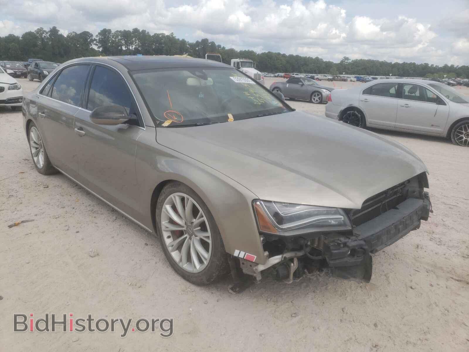Photo WAURVAFD6CN012909 - AUDI A8 2012