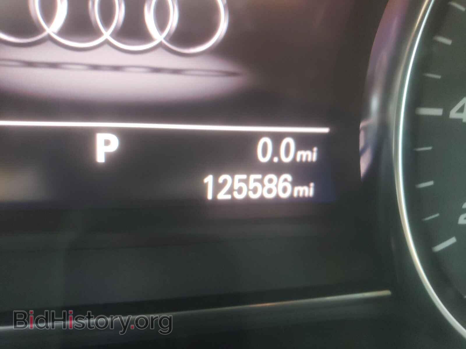 2012 AUDI A8 - VIN: WAURVAFD6CN012909 - Photo 8
