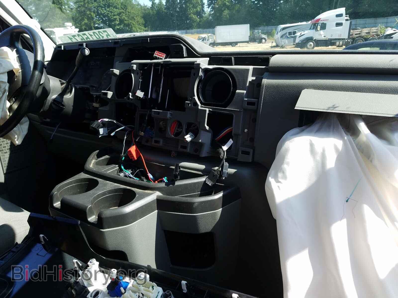 2018 FORD ECONOLINE - VIN: 1FDWE3F63JDC37063 - Photo 9