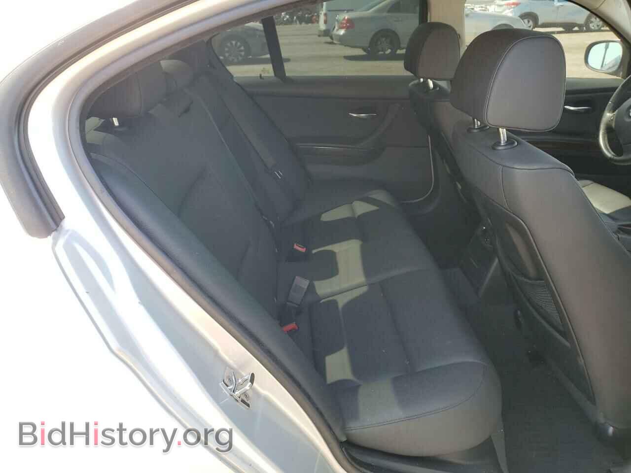 2009 BMW 3 SERIES - VIN: WBAPH57559NL79872 - Фото 10