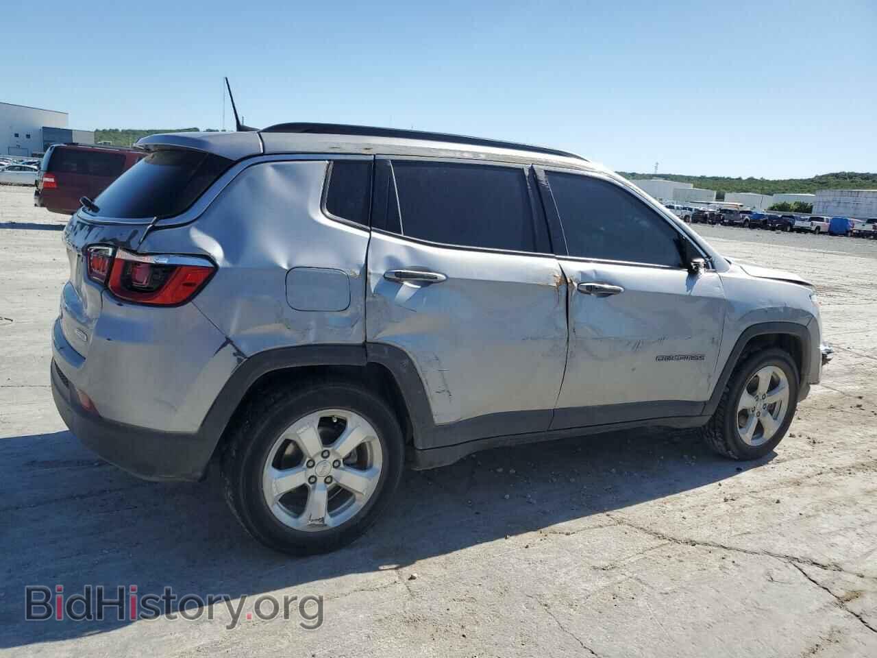 2019 JEEP COMPASS - VIN: 3C4NJCBB0KT843978 - Фото 3