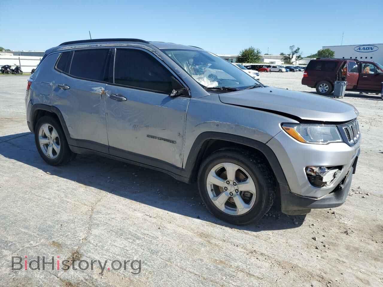 2019 JEEP COMPASS - VIN: 3C4NJCBB0KT843978 - Фото 4