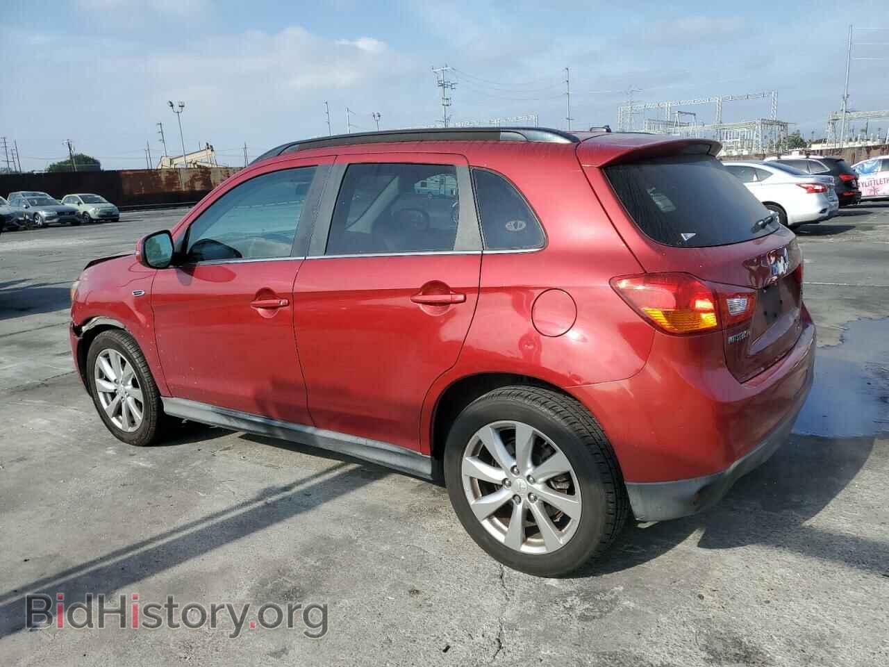 2015 MITSUBISHI OUTLANDER - VIN: 4A4AP4AWXFE056851 - Фото 2