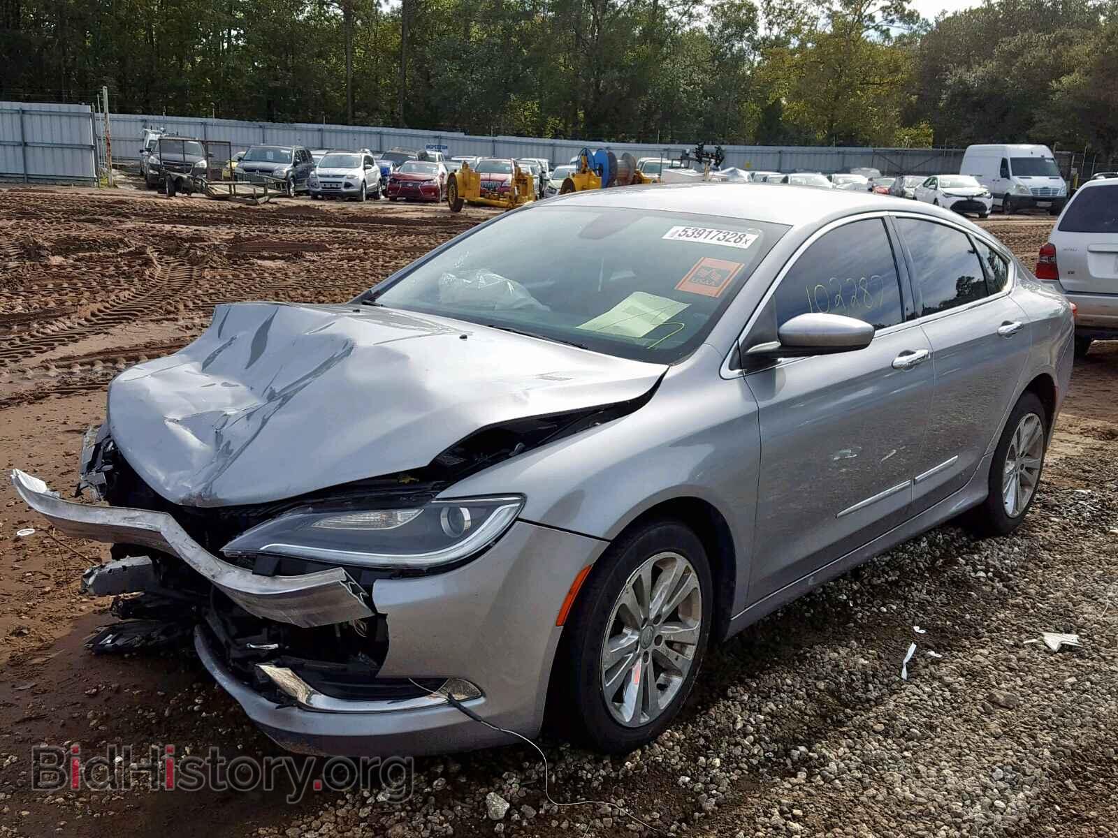 2015 CHRYSLER 200 - VIN: 1C3CCCAB3FN616409 - Photo 2