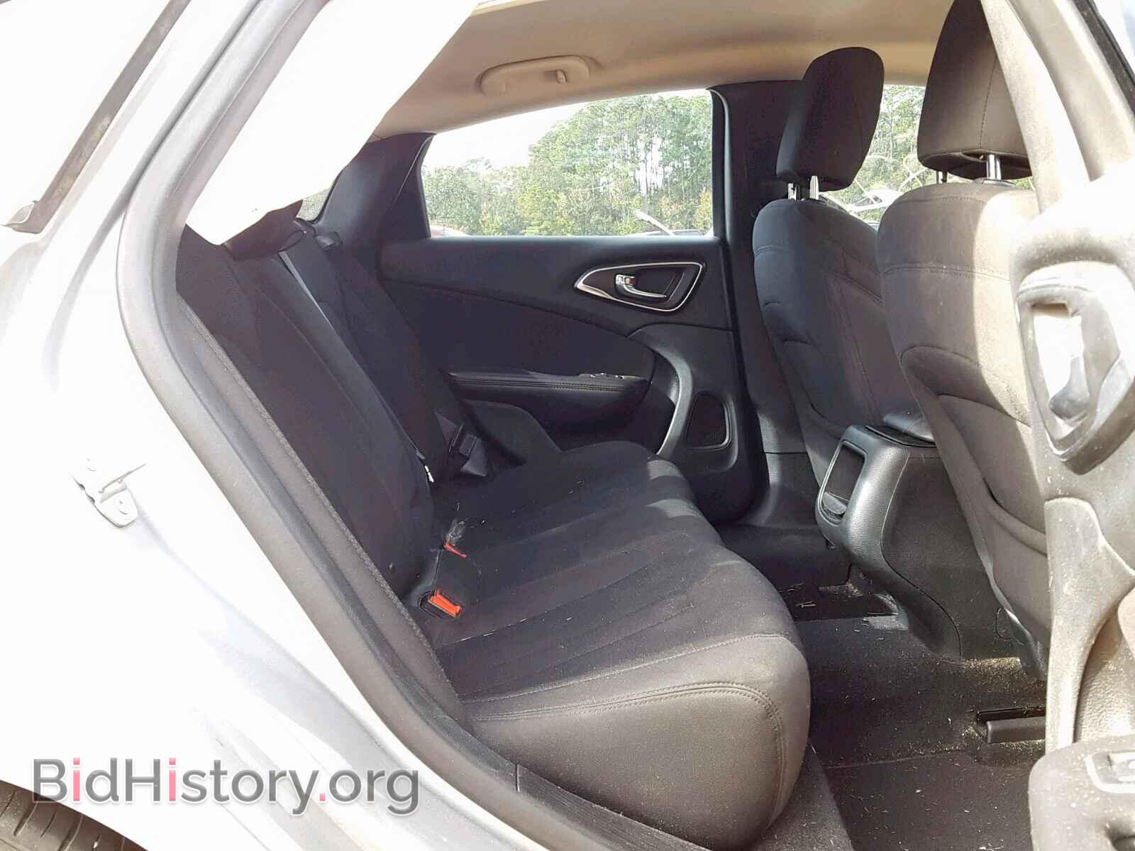2015 CHRYSLER 200 - VIN: 1C3CCCAB3FN616409 - Photo 6