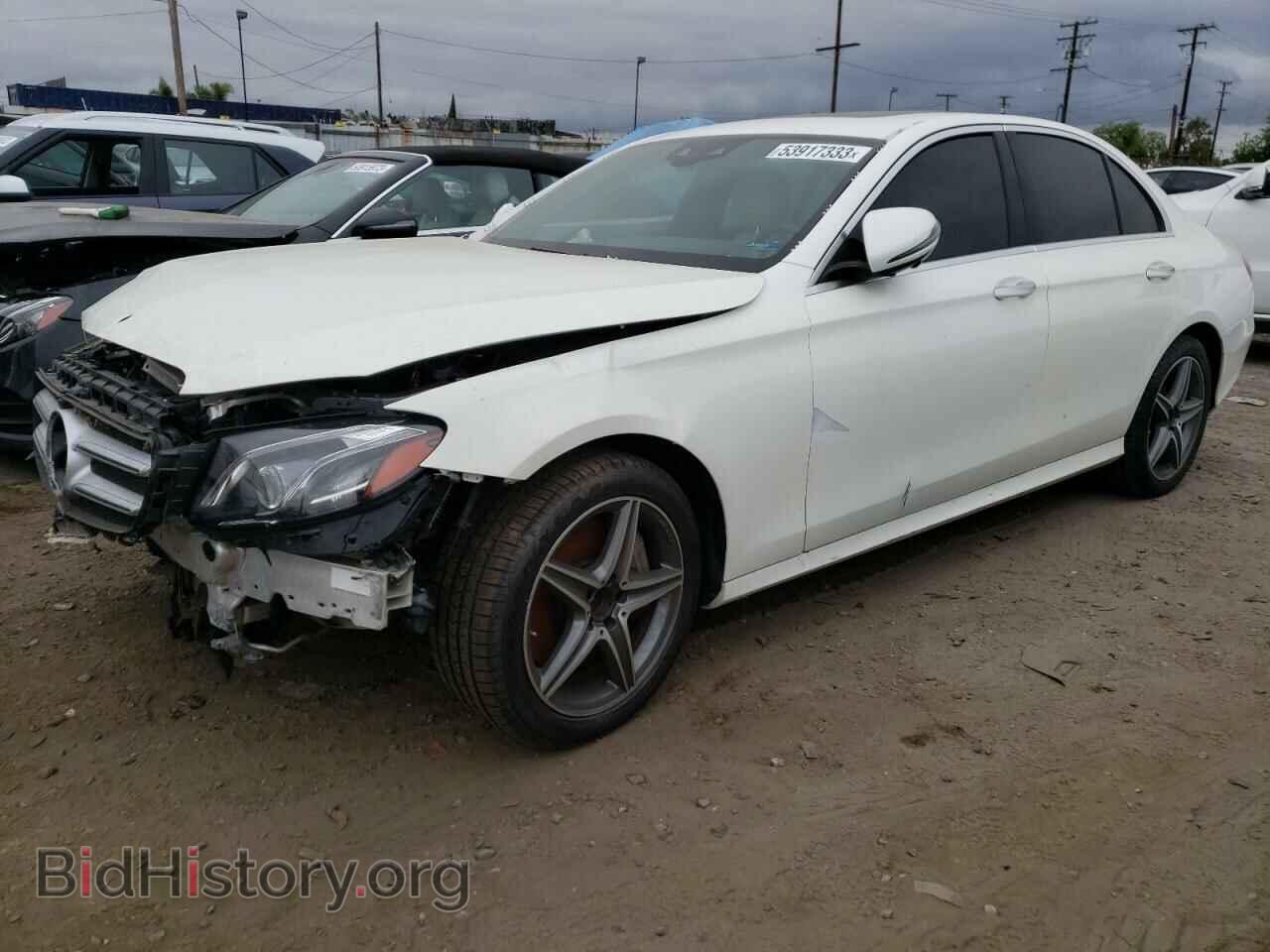 Photo WDDZF4KB4JA321567 - MERCEDES-BENZ E-CLASS 2018