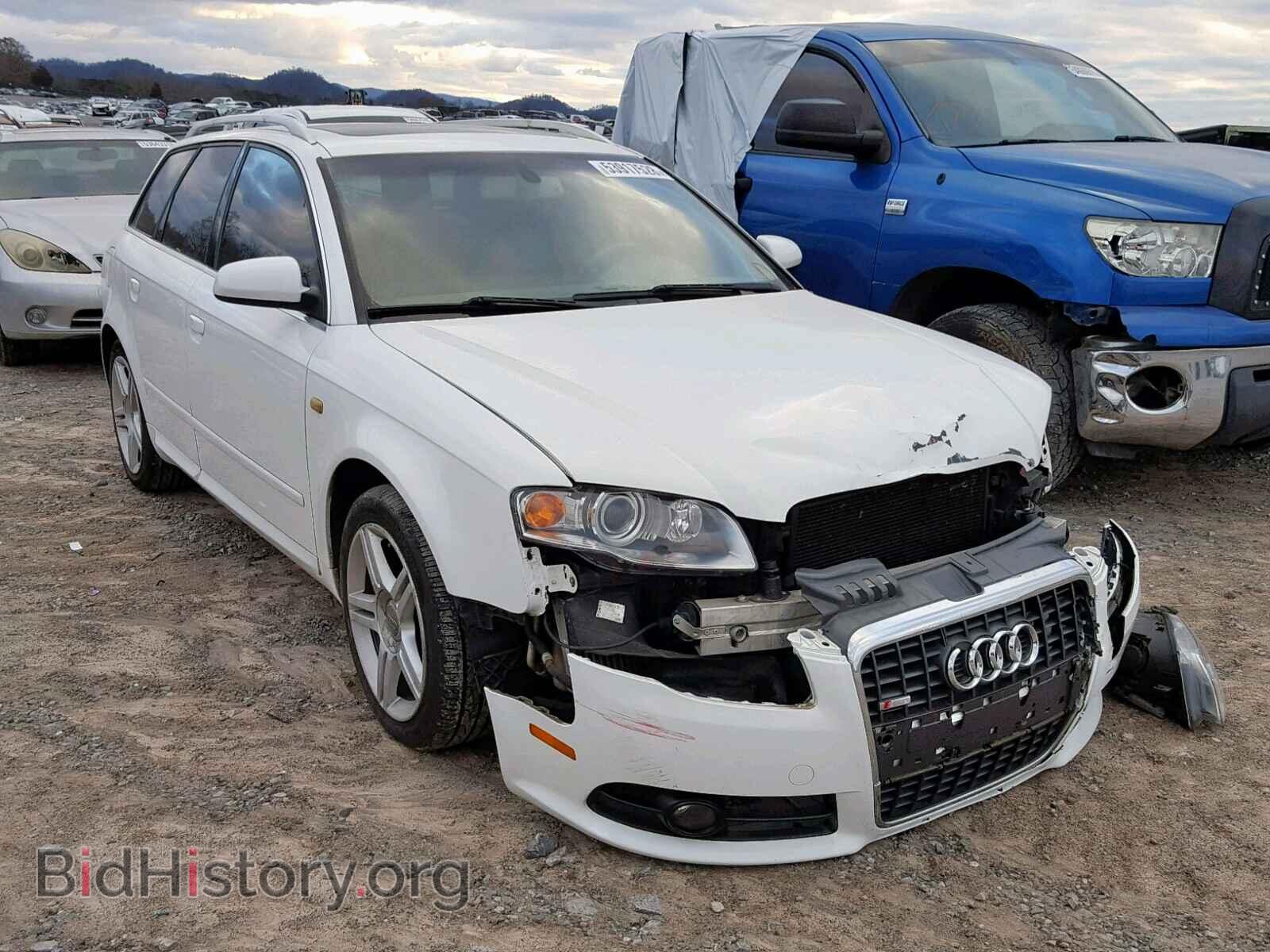 Фотография WAUKF78EX8A012644 - AUDI A4 2008