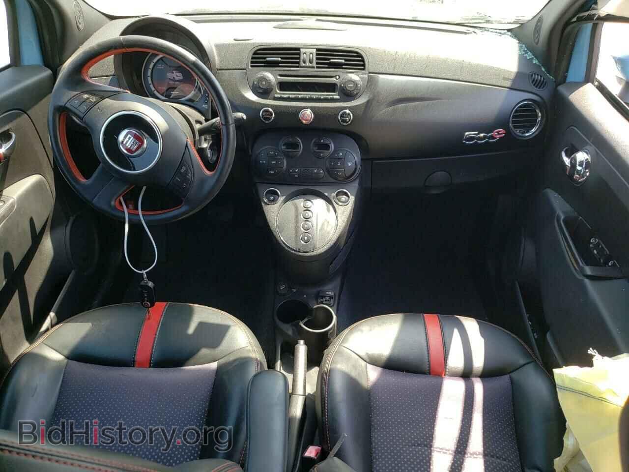2015 FIAT 500 - VIN: 3C3CFFGE1FT503052 - Фото 8