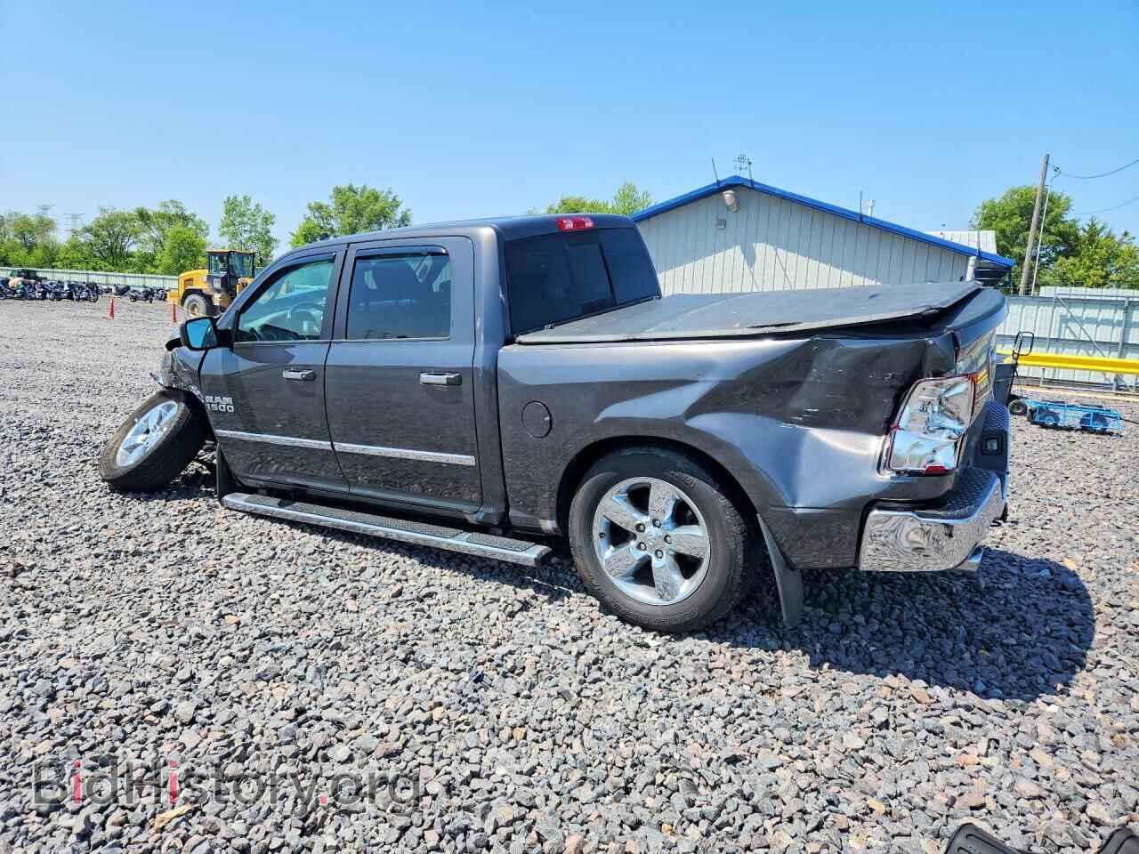 2017 RAM 1500 - VIN: 3C6RR7LT9HG525276 - Фото 2