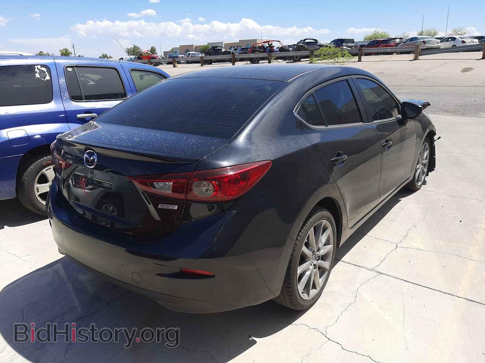 2018 MAZDA 3 - VIN: 3MZBN1V30JM261403 - Фото 4