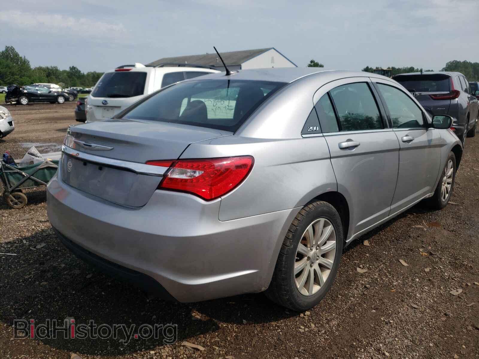 2013 CHRYSLER 200 - VIN: 1C3CCBBB2DN619002 - Фото 4