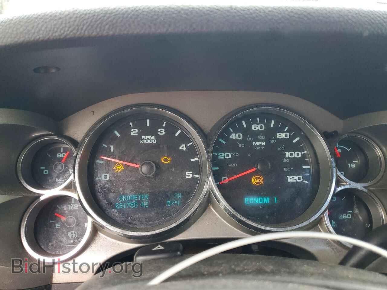 2011 GMC SIERRA - VIN: 1GT120C87BF193893 - Фото 9