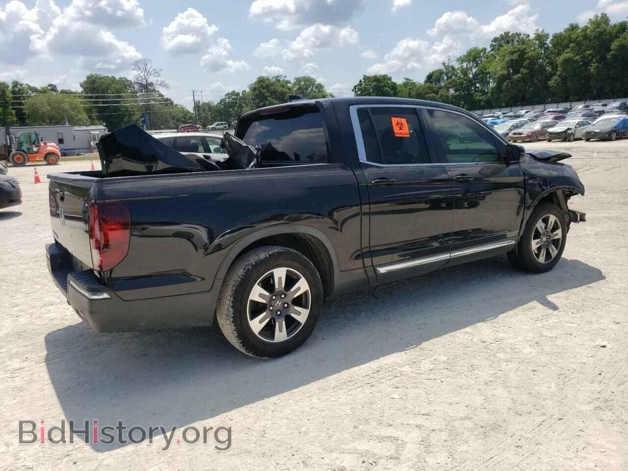 2017 HONDA RIDGELINE - VIN: 5FPYK2F50HB009118 - Фото 3