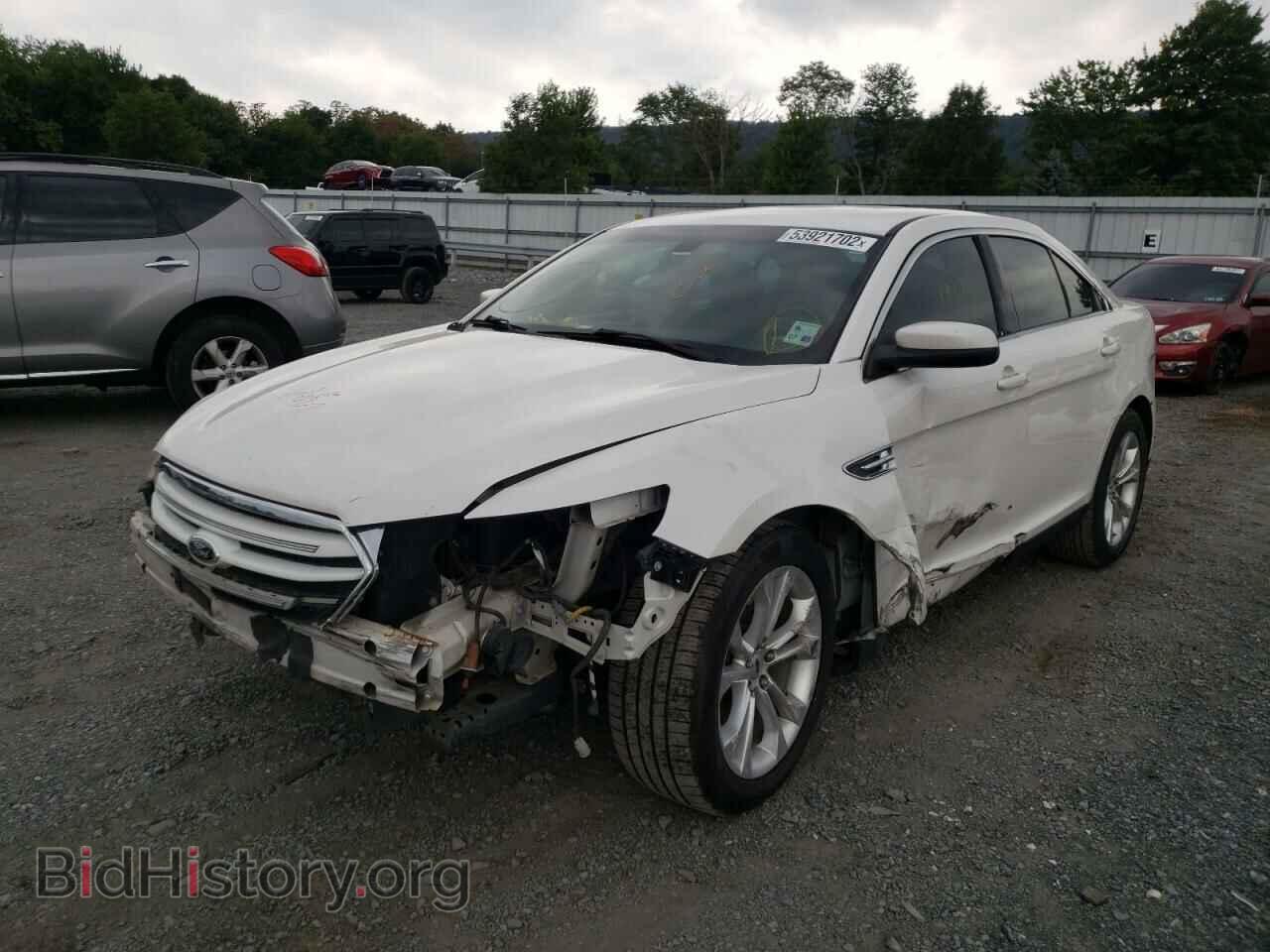 2013 FORD TAURUS - VIN: 1FAHP2E84DG135686 - Фото 2