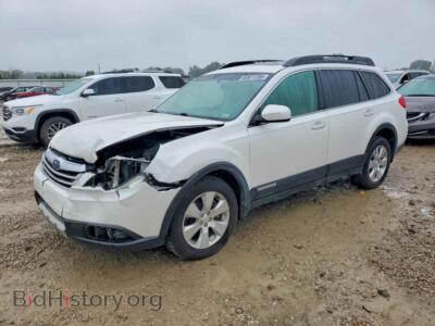 2011 Subaru OUTBACK 3.6R Limited, белый — VIN 4S4BRDKC2B2331632, Copart