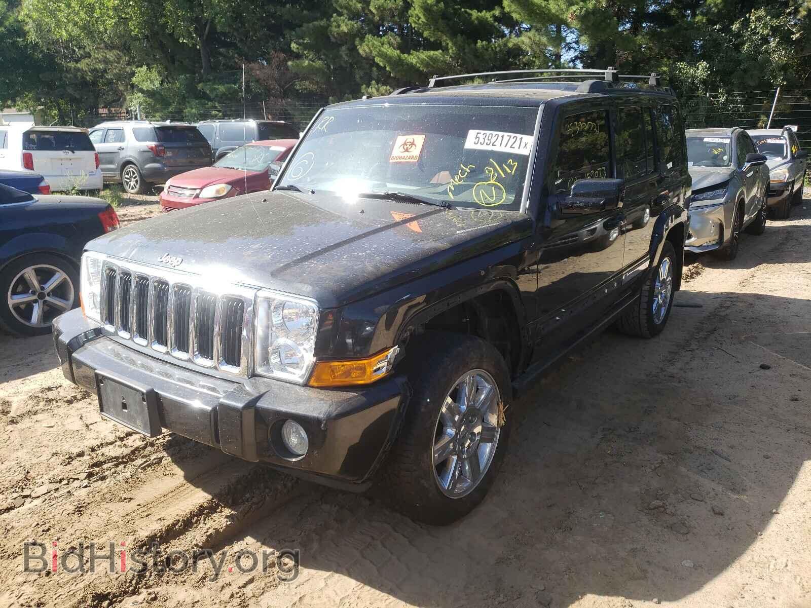 2010 JEEP COMMANDER - VIN: 1J4RG5GT2AC139105 - Фото 2