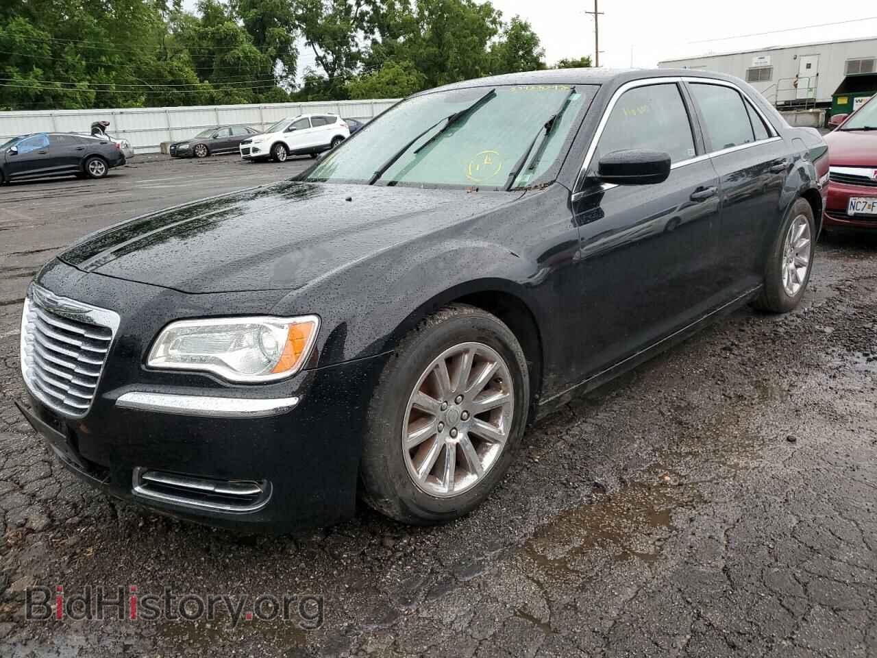 2014 CHRYSLER 300 - VIN: 2C3CCAAG2EH355152 - Фото 2
