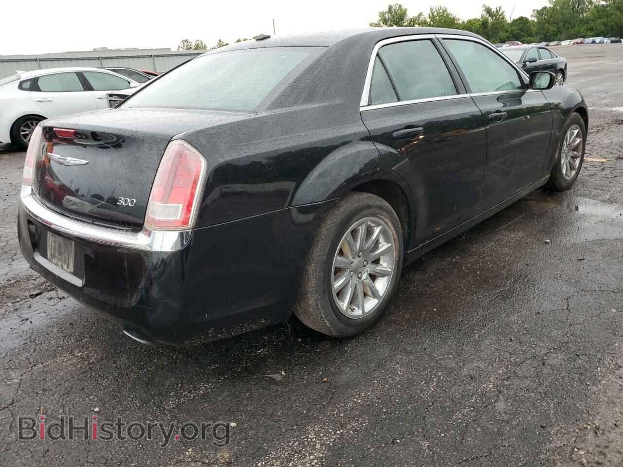 2014 CHRYSLER 300 - VIN: 2C3CCAAG2EH355152 - Фото 4