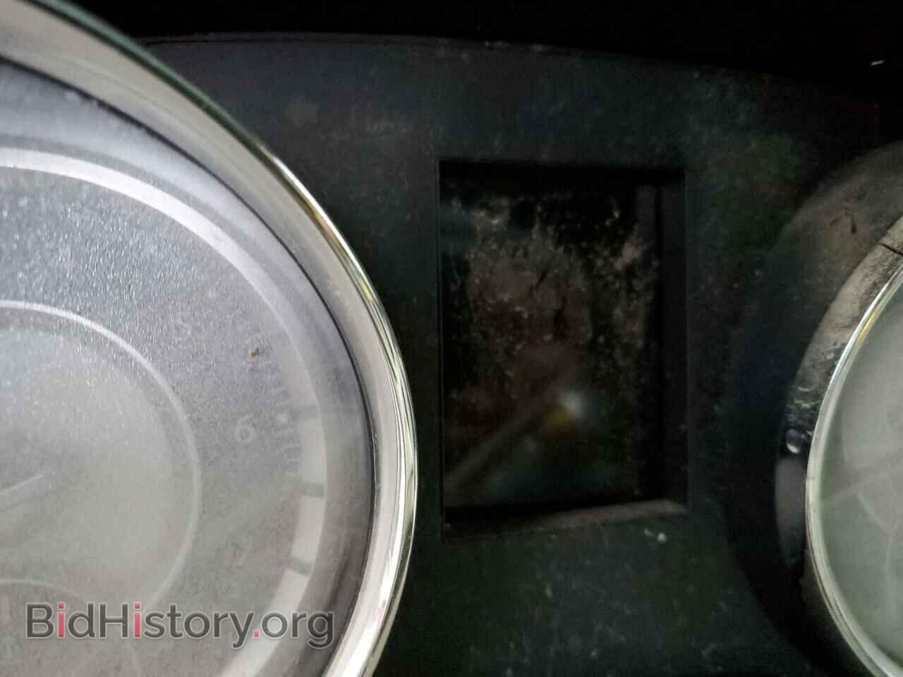 2014 CHRYSLER 300 - VIN: 2C3CCAAG2EH355152 - Фото 8