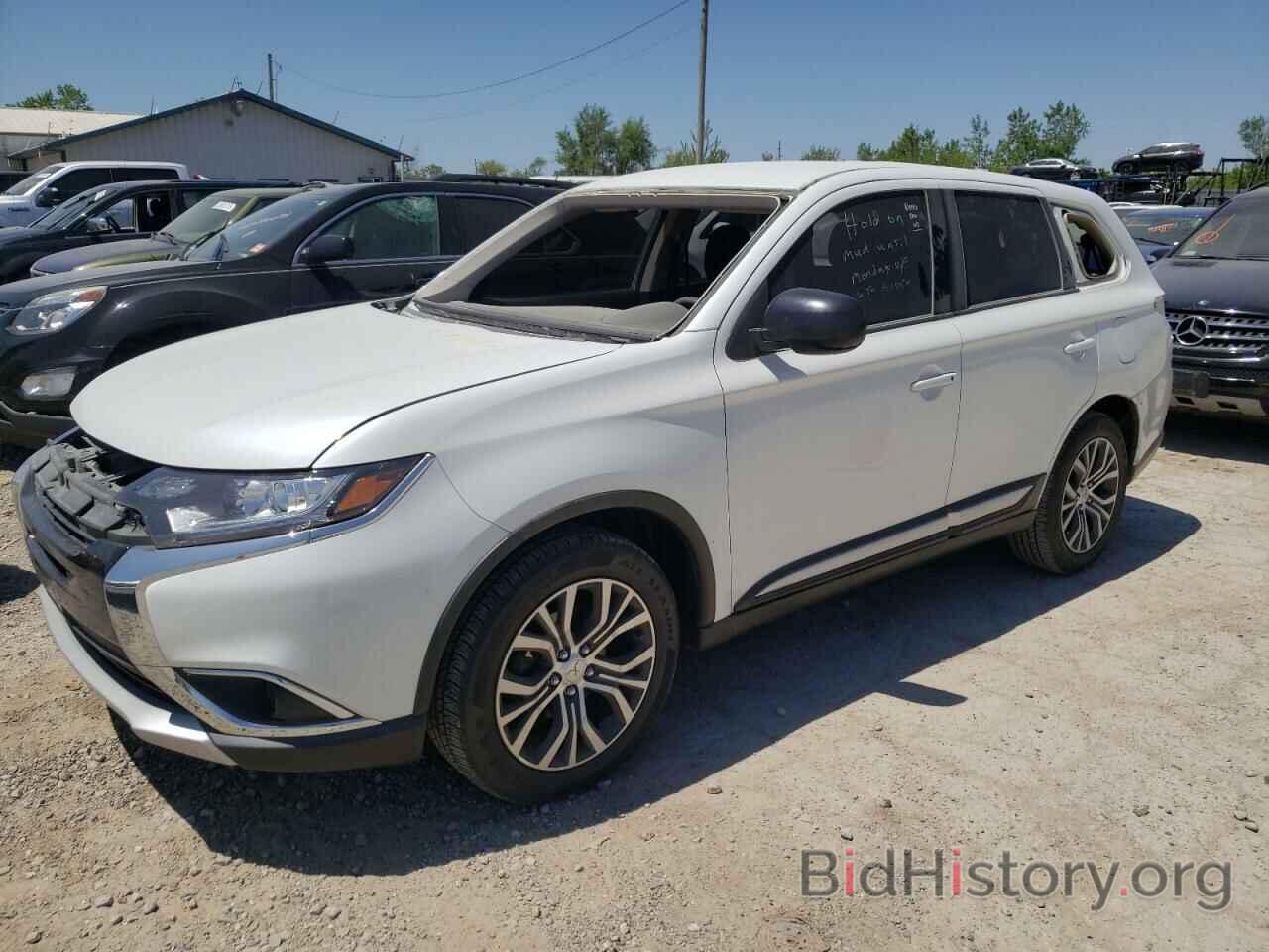 Photo JA4AD2A39JZ004312 - MITSUBISHI OUTLANDER 2018