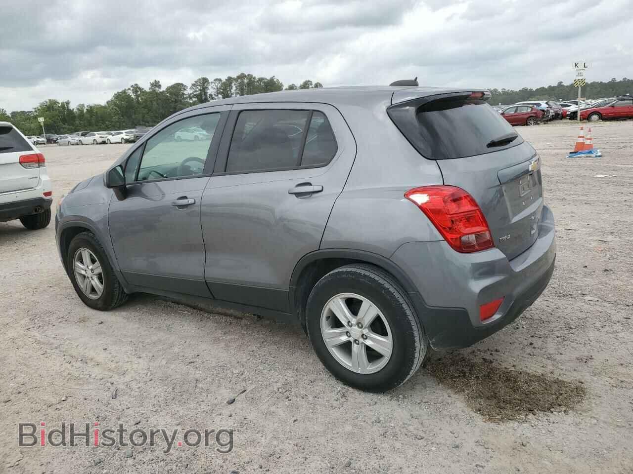 2020 CHEVROLET TRAX - VIN: 3GNCJKSB2LL164319 - Фото 2