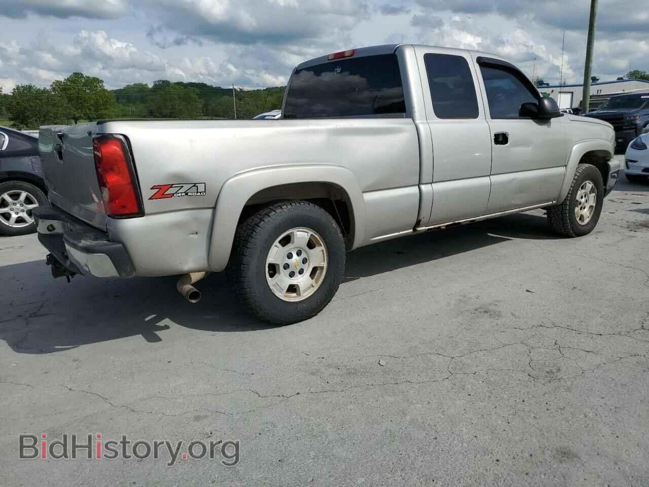 2006 CHEVROLET ALL Models - VIN: 2GCEK19B861260220 - Фото 3