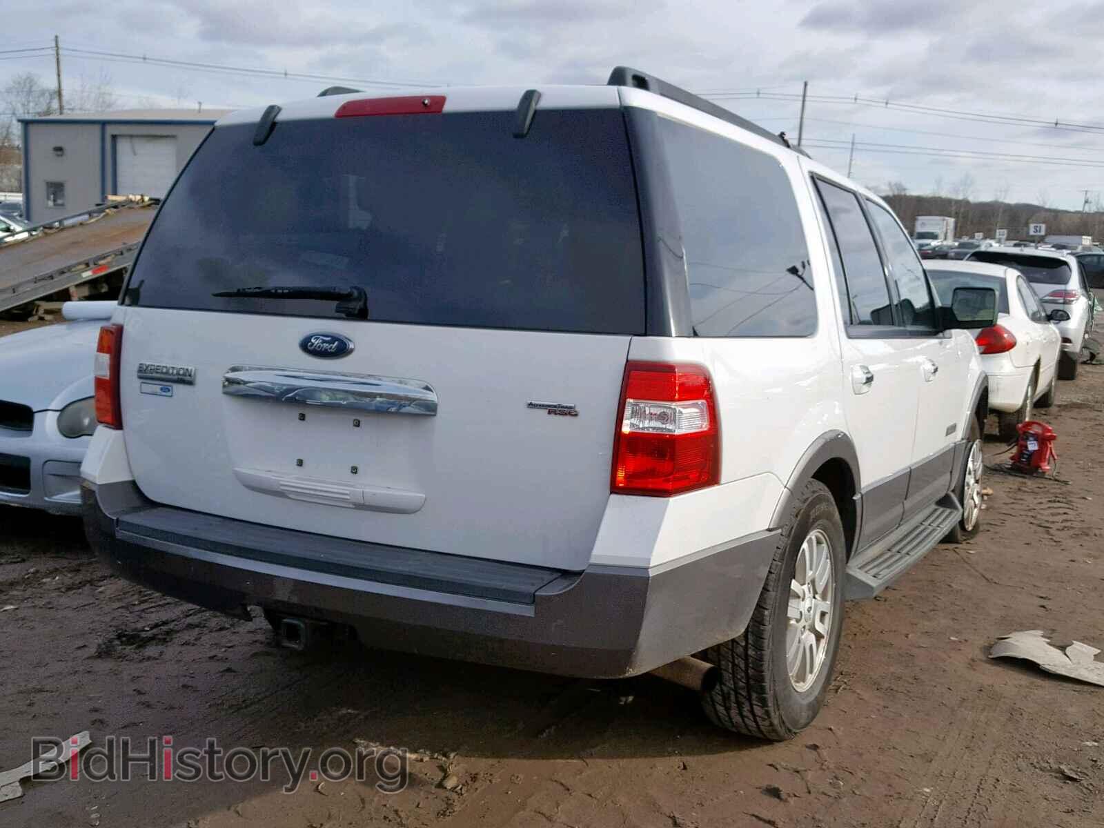 2007 FORD EXPEDITION - VIN: 1FMFU16597LA76554 - Фото 4