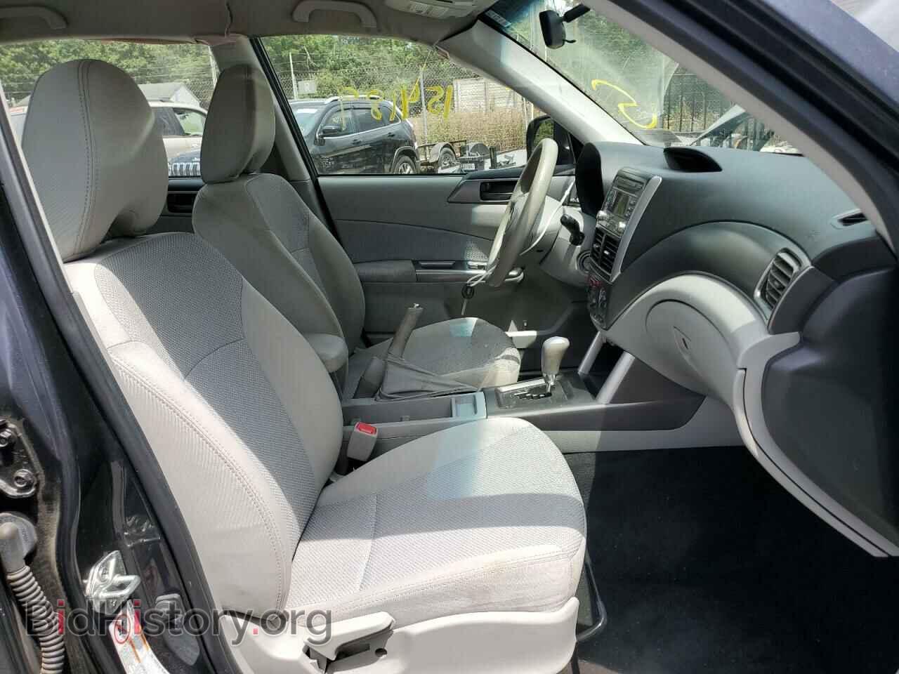 2011 SUBARU FORESTER - VIN: JF2SHABC2BH729749 - Фото 5