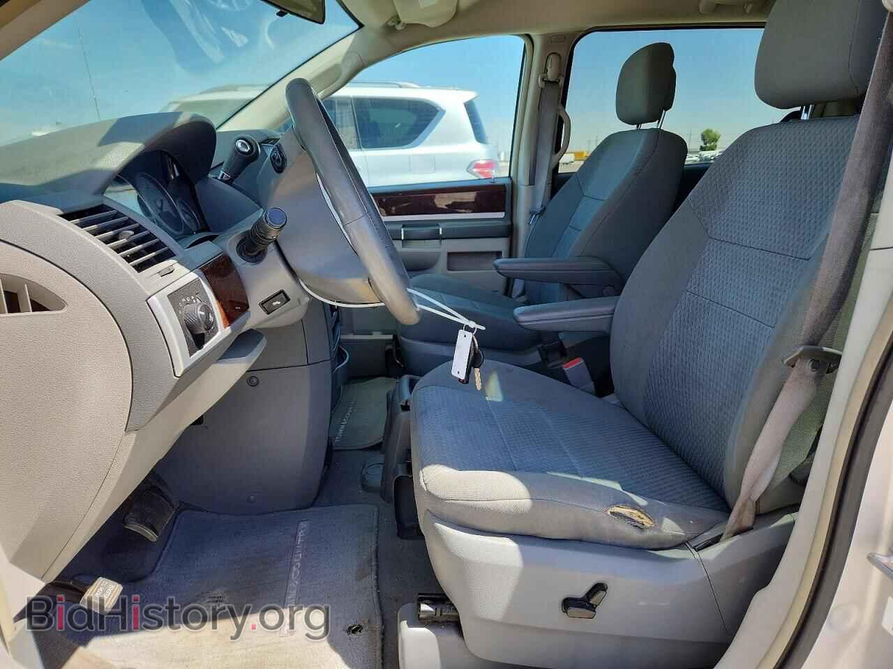 2010 CHRYSLER MINIVAN - VIN: 2A4RR5D10AR350677 - Фото 7