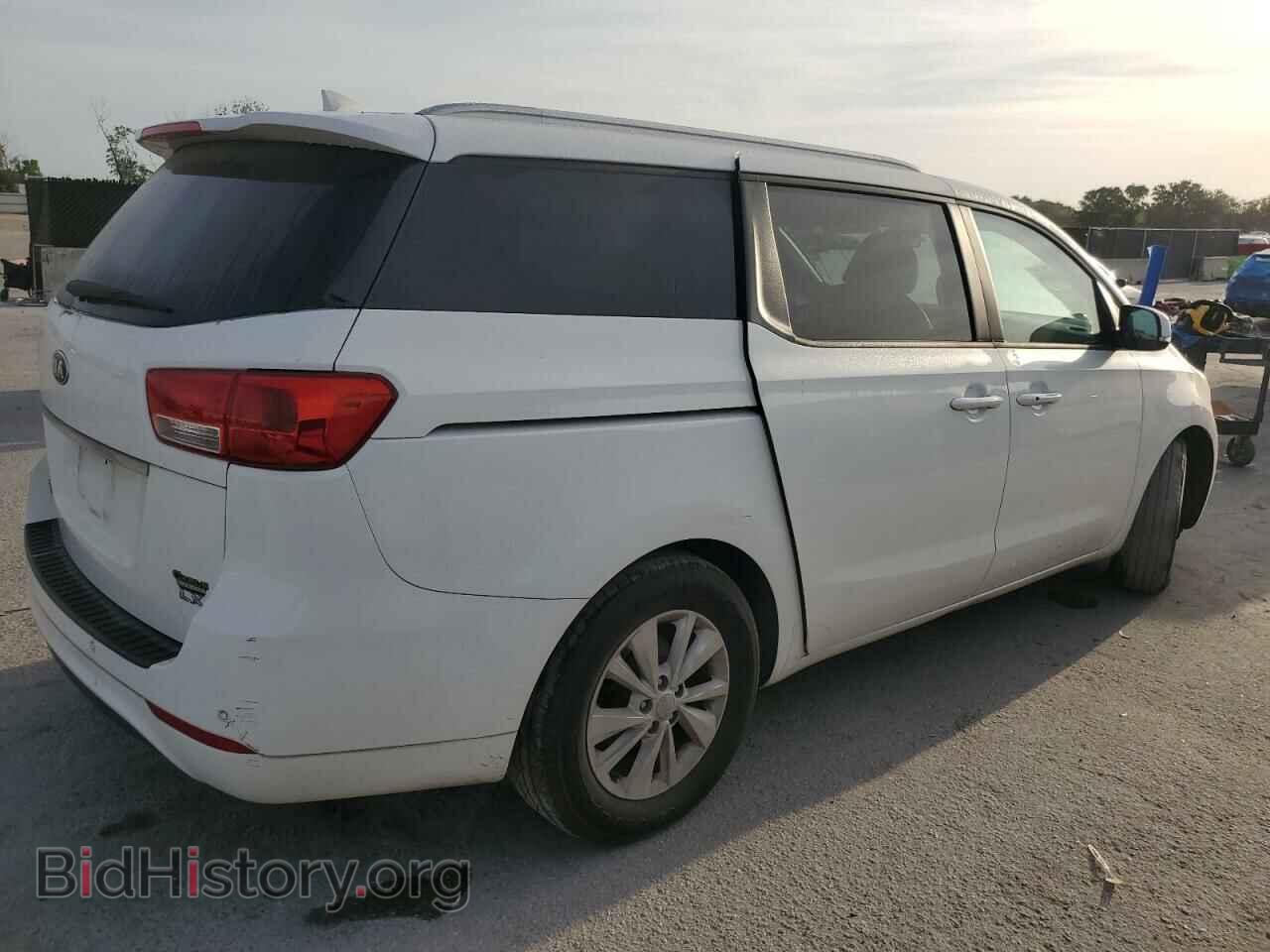 2017 KIA All Models - VIN: KNDMB5C13H6254579 - Photo 3