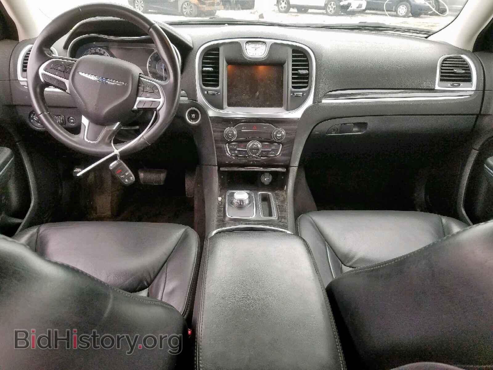 2016 CHRYSLER 300 - VIN: 2C3CCARG9GH190868 - Photo 9