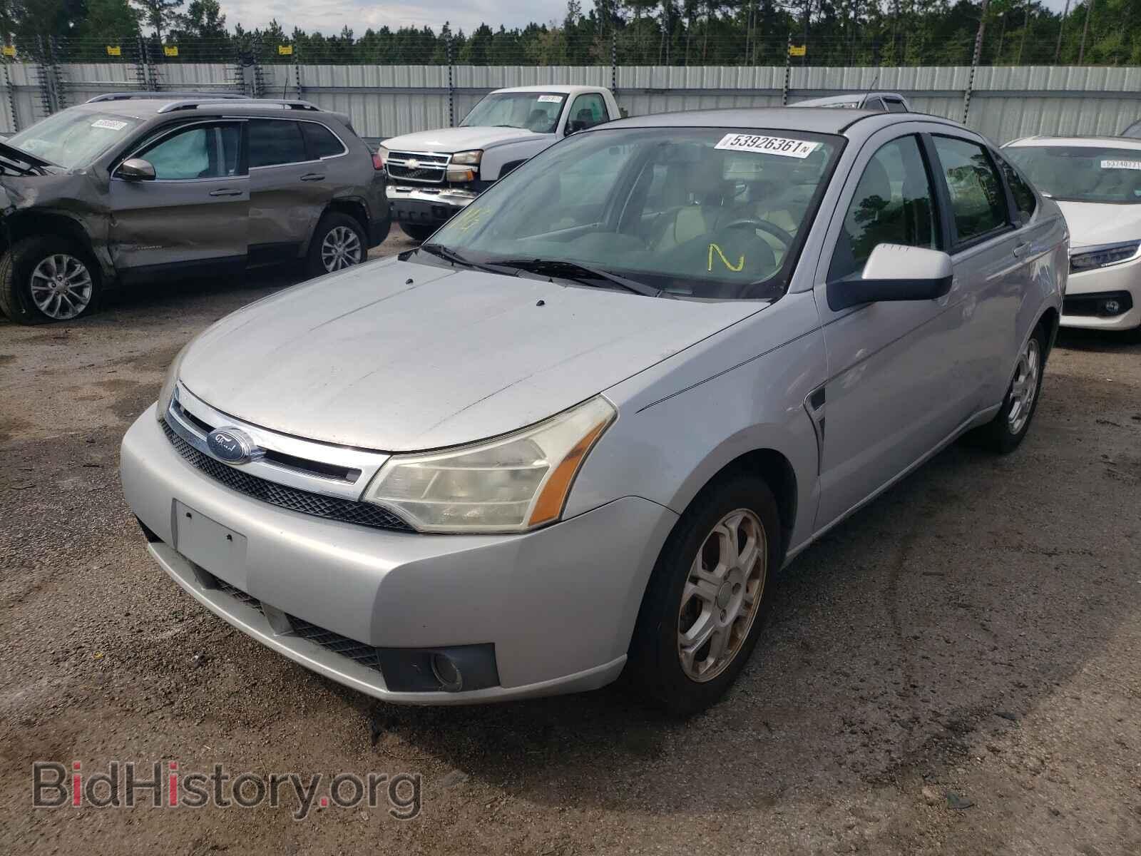 2008 FORD FOCUS - VIN: 1FAHP35N88W160873 - Фото 2
