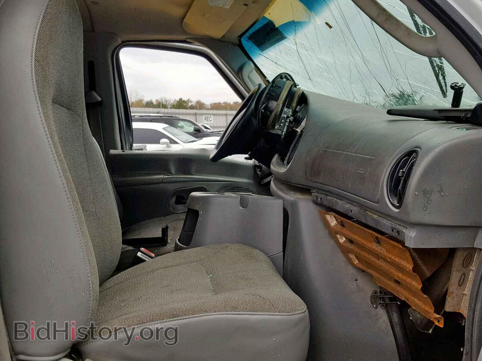 2004 FORD ECONOLINE - VIN: 1FBSS31L04HA50535 - Фото 5