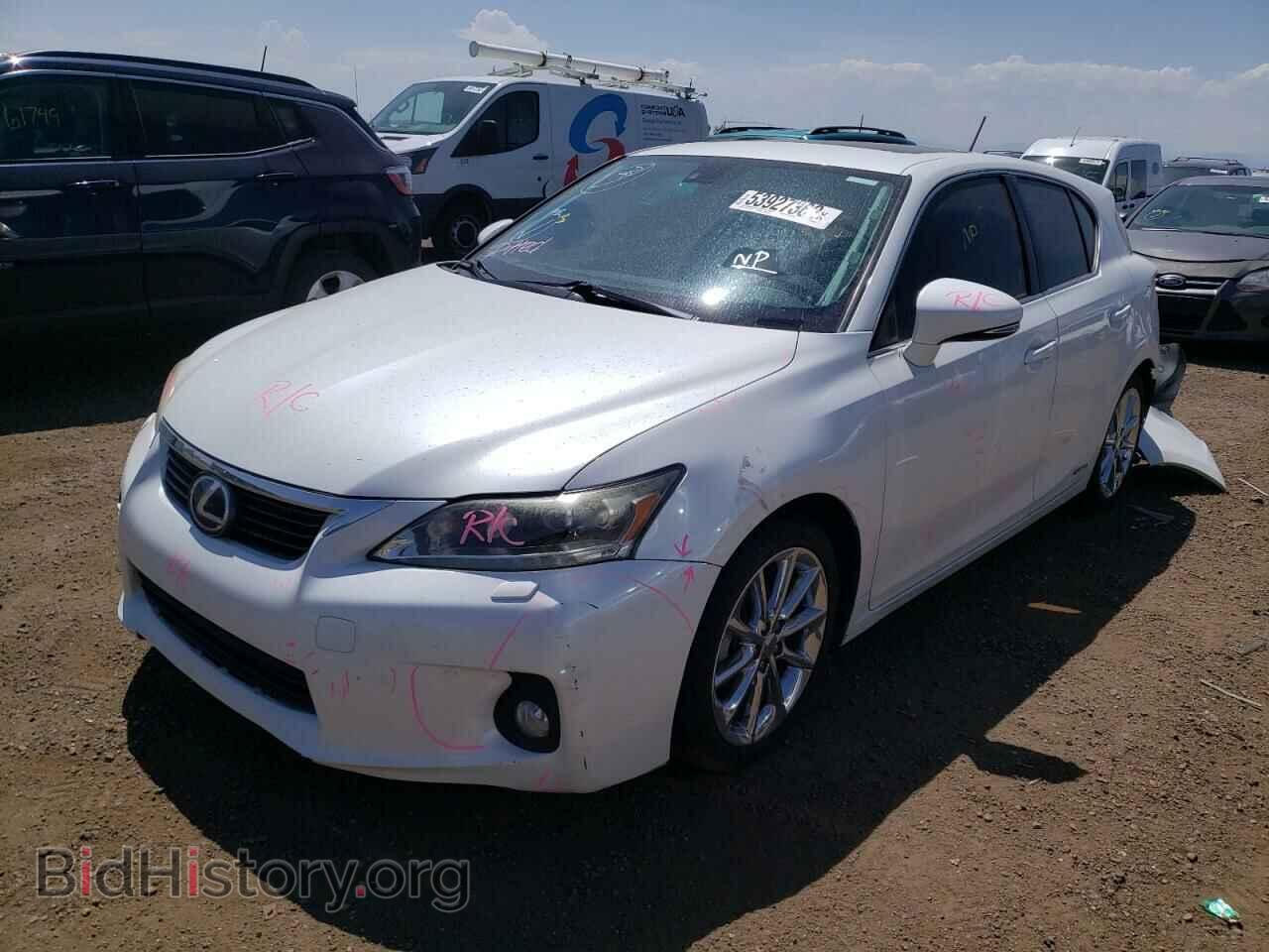 2011 LEXUS CT 200 - VIN: JTHKD5BH1B2038291 - Фото 2