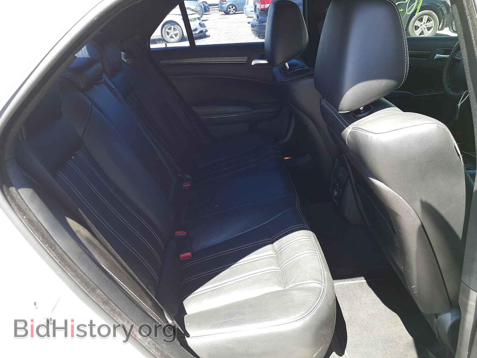 2012 CHRYSLER 300 - VIN: 2C3CCABG7CH115834 - Фото 6