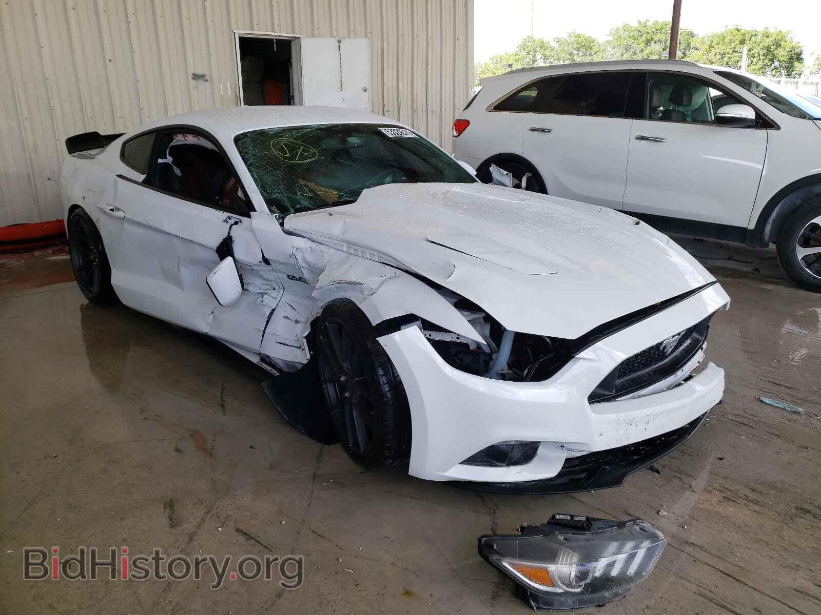 Photo 1FA6P8CF6H5249136 - FORD MUSTANG 2017