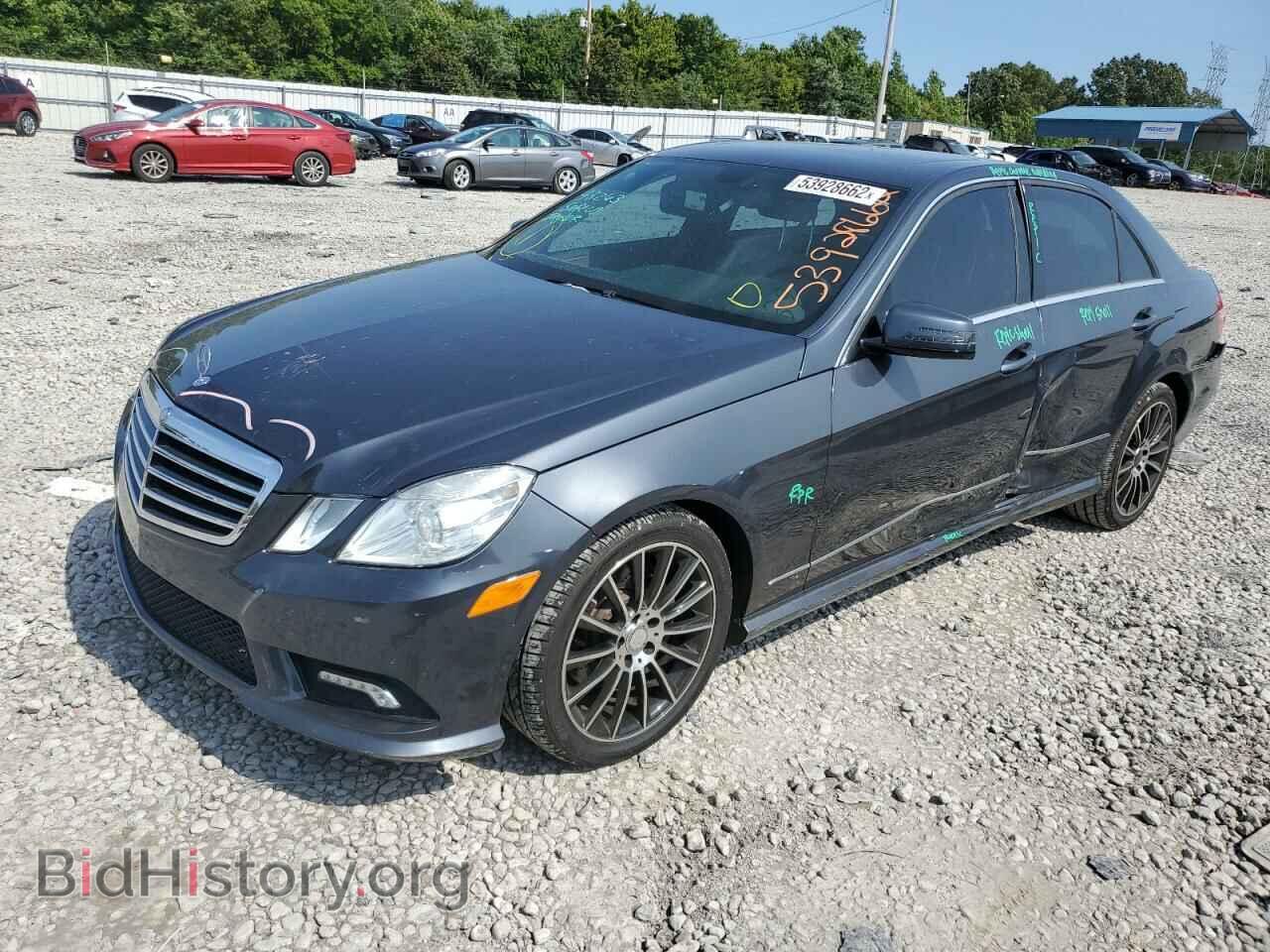 2011 MERCEDES-BENZ E-CLASS - VIN: WDDHF8HB4BA265674 - Фото 2