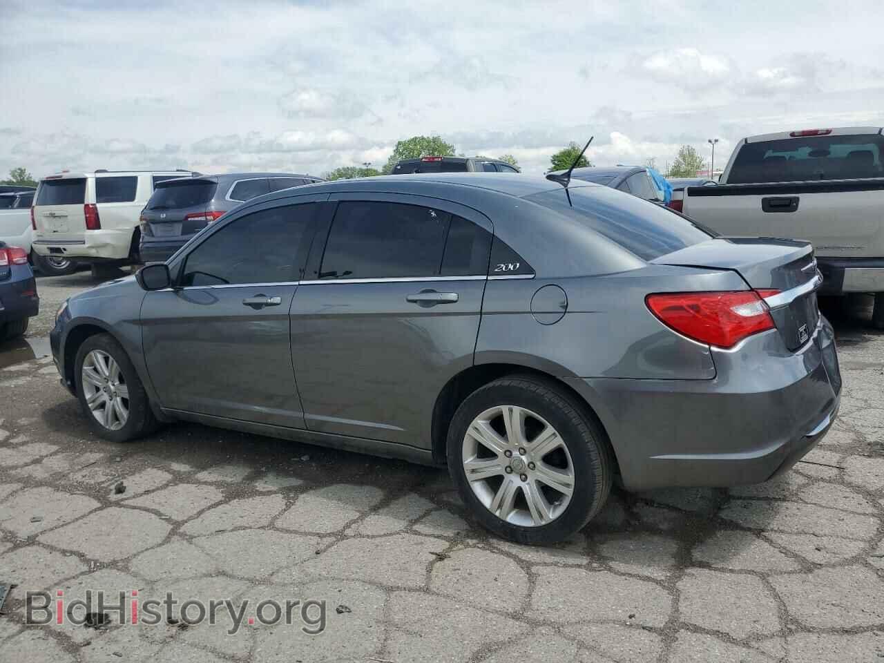 2013 CHRYSLER 200 - VIN: 1C3CCBBB7DN540053 - Фото 2