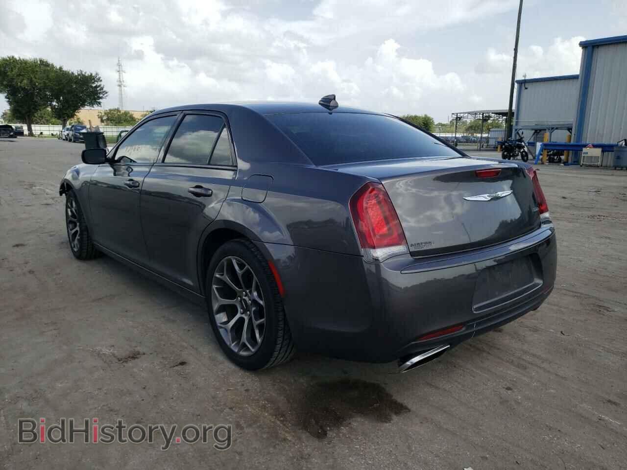 2018 CHRYSLER 300 - VIN: 2C3CCAAG4JH264362 - Фото 3