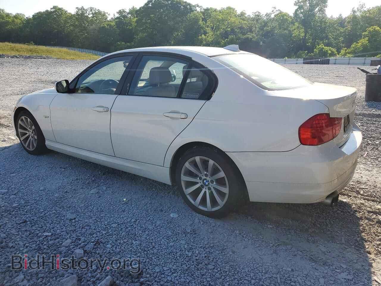 2011 BMW 3 SERIES - VIN: WBAPH7C57BE850461 - Фото 2