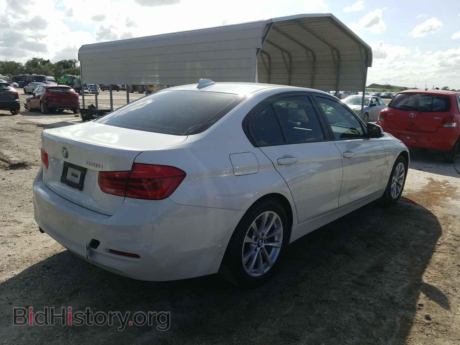 2016 BMW 3 SERIES - VIN: WBA8E1G54GNU12184 - Фото 4