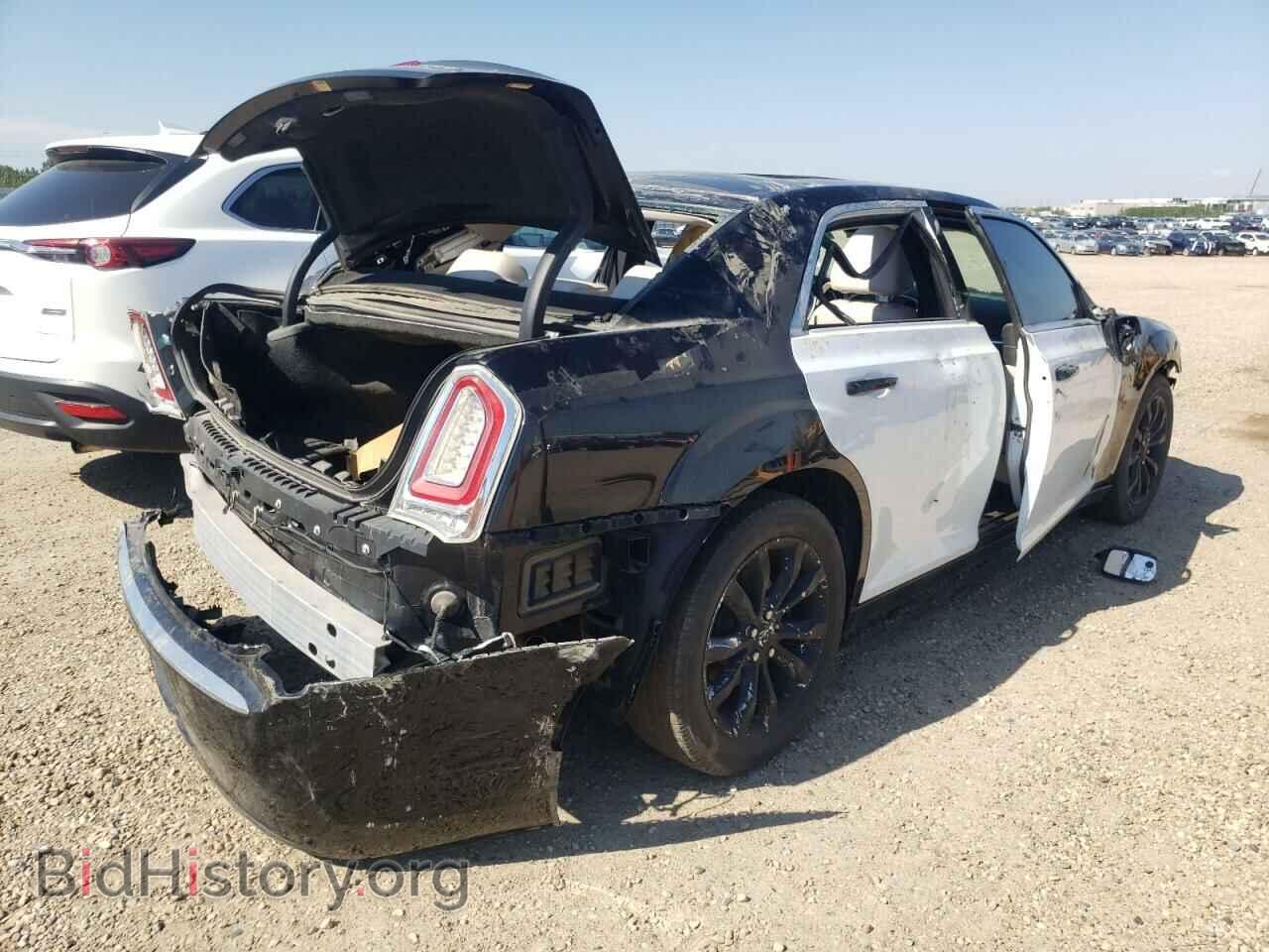 2017 CHRYSLER 300 - VIN: 2C3CCARG4HH616449 - Фото 4