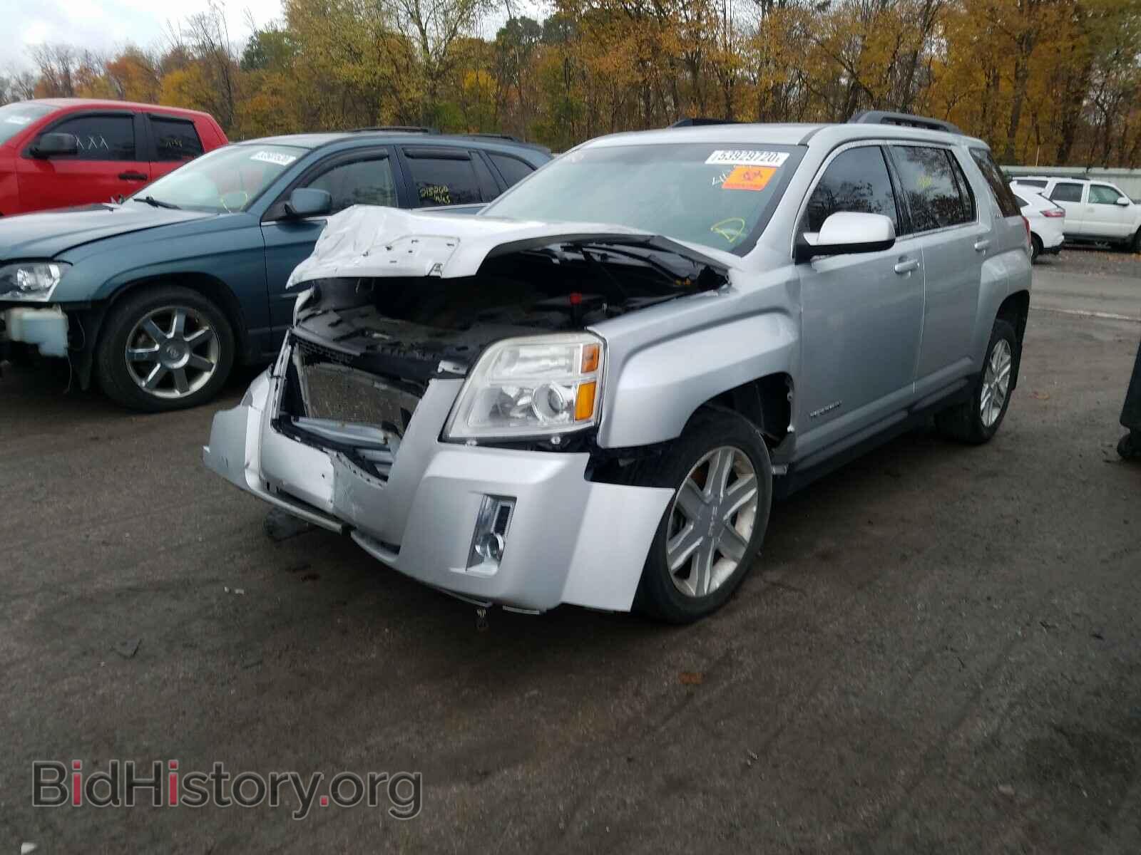 2011 GMC TERRAIN - VIN: 2CTFLUE51B6280118 - Фото 2