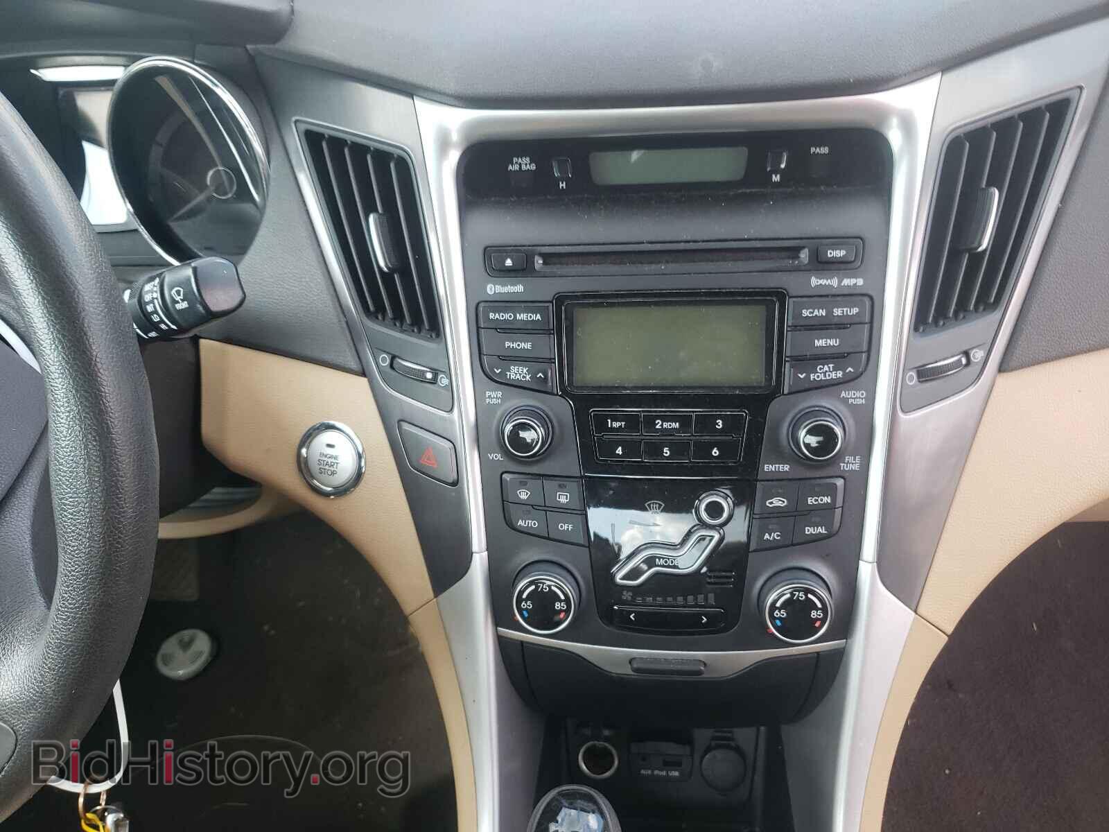 2012 HYUNDAI SONATA - VIN: KMHEC4A45CA062655 - Фото 9