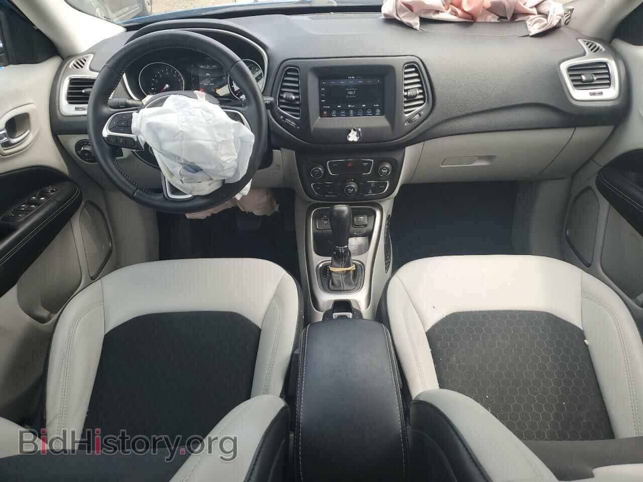 2019 JEEP COMPASS - VIN: 3C4NJCBB7KT652400 - Фото 8