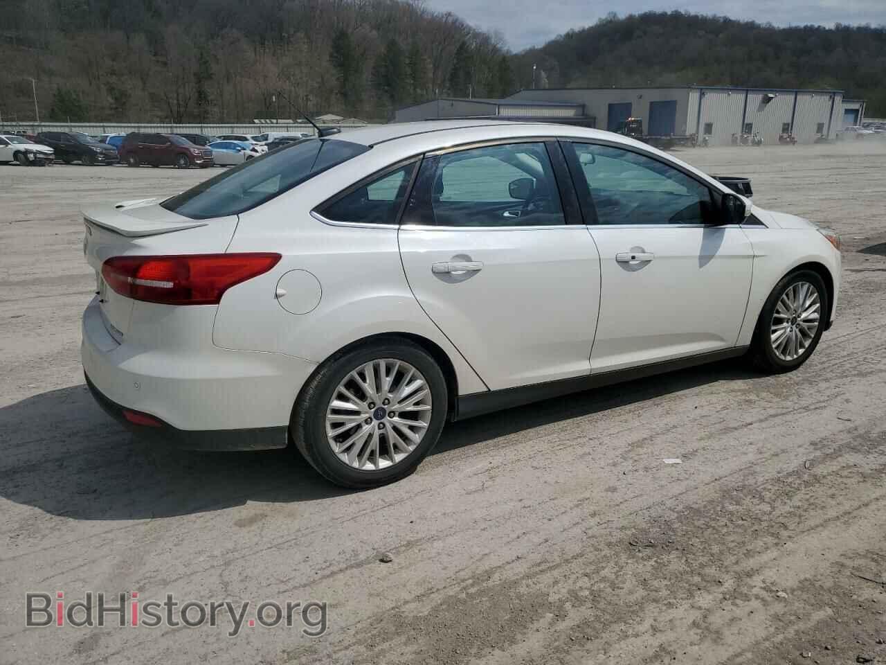 2016 FORD FOCUS - VIN: 1FADP3J2XGL243599 - Фото 3